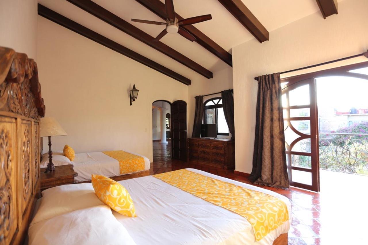 Caroline Bella Bed & Breakfast Ajijic Eksteriør billede
